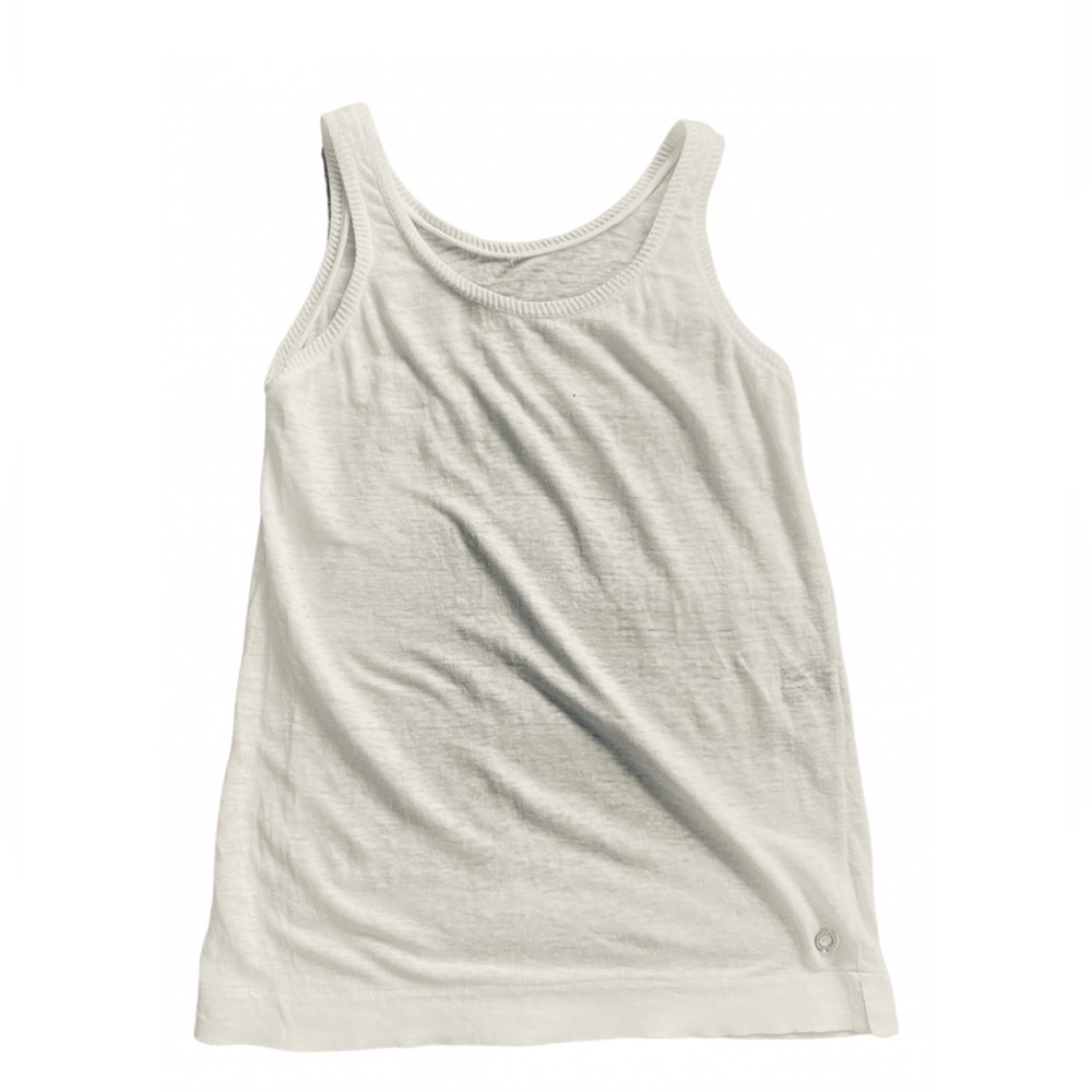 Loro Piana linen tank top.